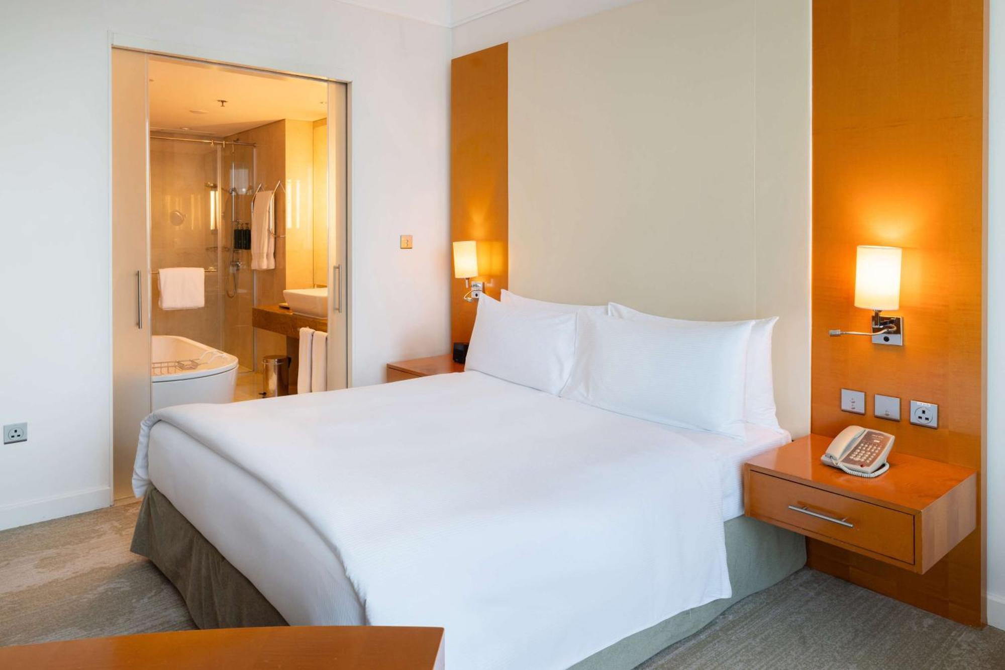 King Room Sea View,1697922898:JPEG